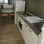 Apartment By The Sea - 25265